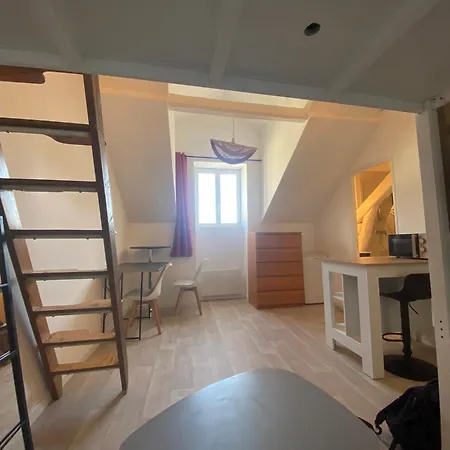 22m2 Neuf Centre De à 100m De La Cathédrale *